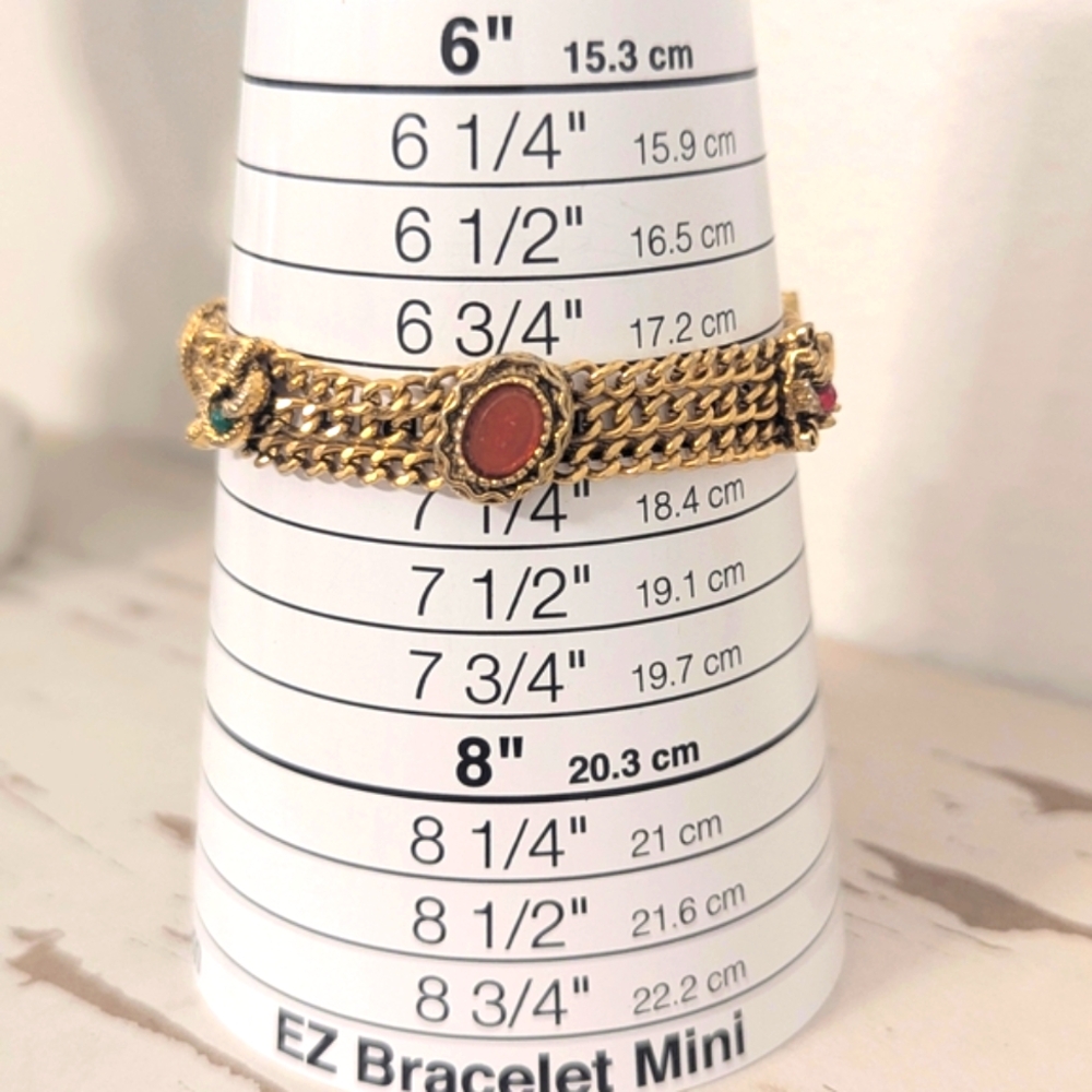 Vintage "Goldette", Signed Rhinestone Charm Bracelet - Picture 9 of 10